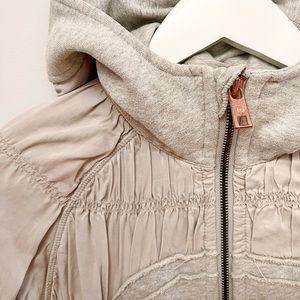 Lululemon Special Edition Scuba Sweater Grey & Rose Gold Size 4 or 6